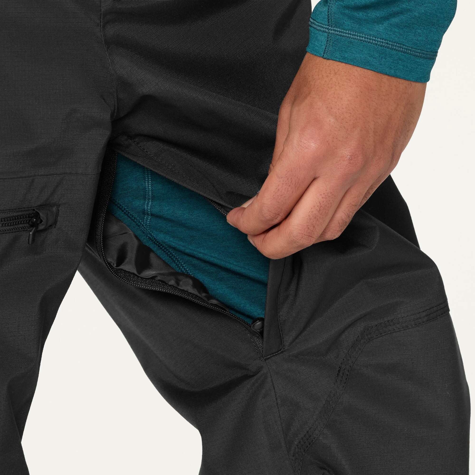 Helly Hansen SOGN Cargo Snow Pants - Men's view 3