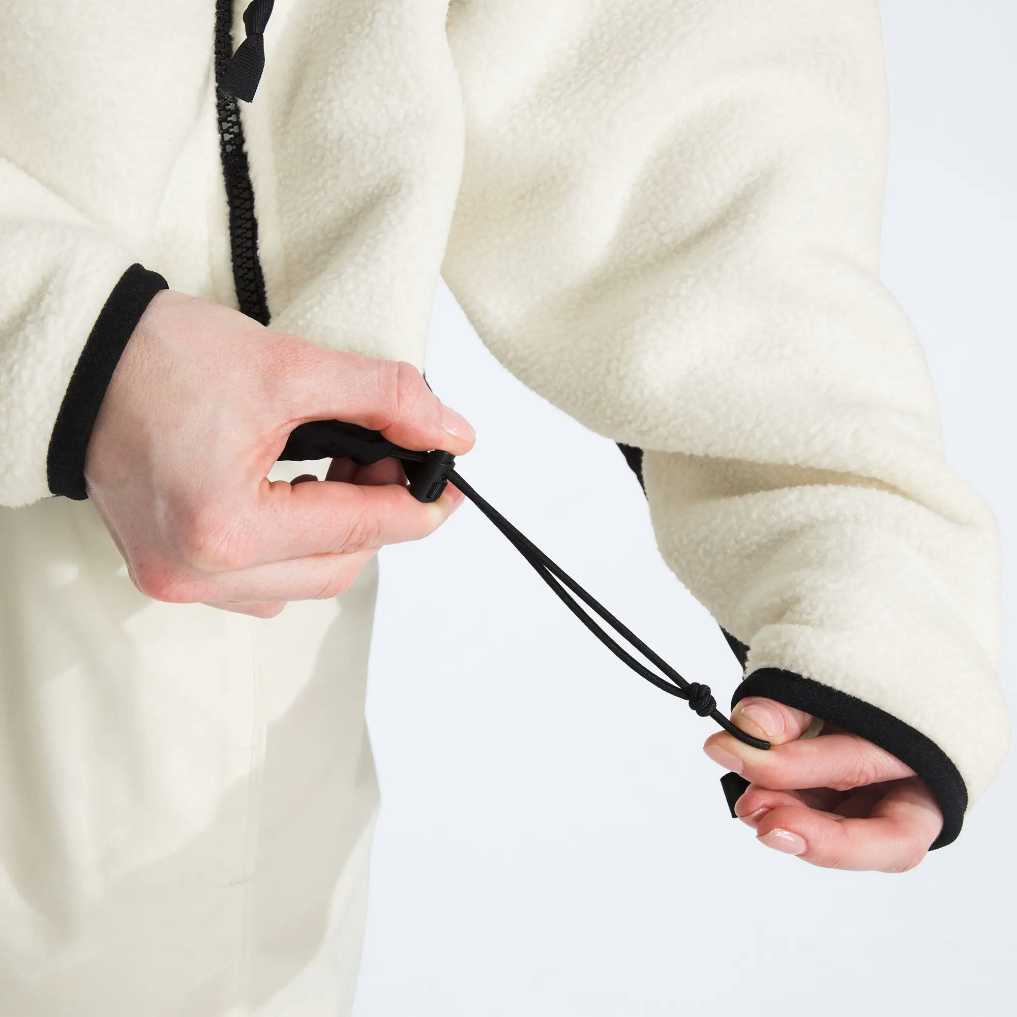 The North Face Retro Denali Jacket - Women's view 8