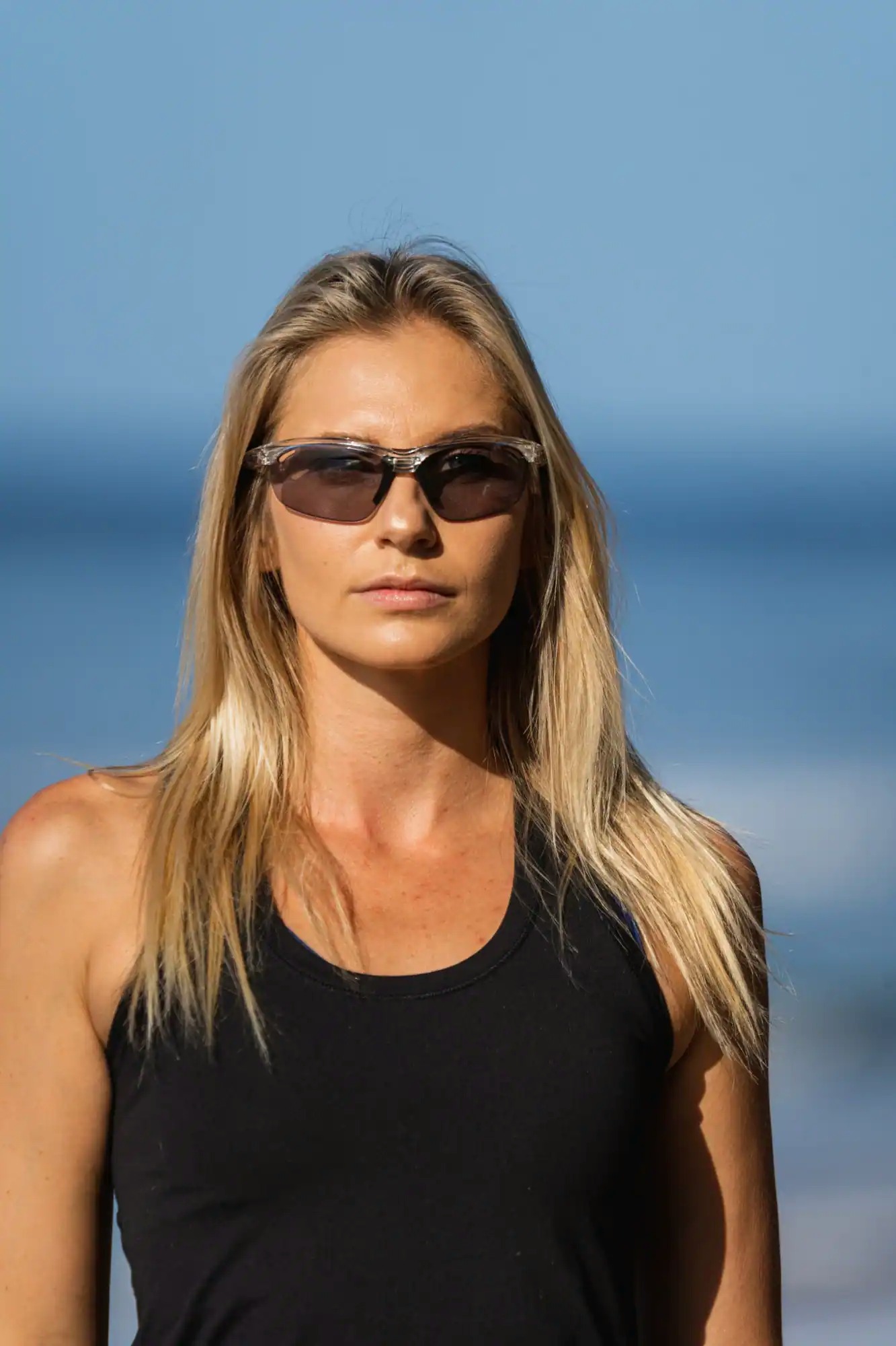 Tifosi Veloce Fototec Photochromic Sunglasses view 2