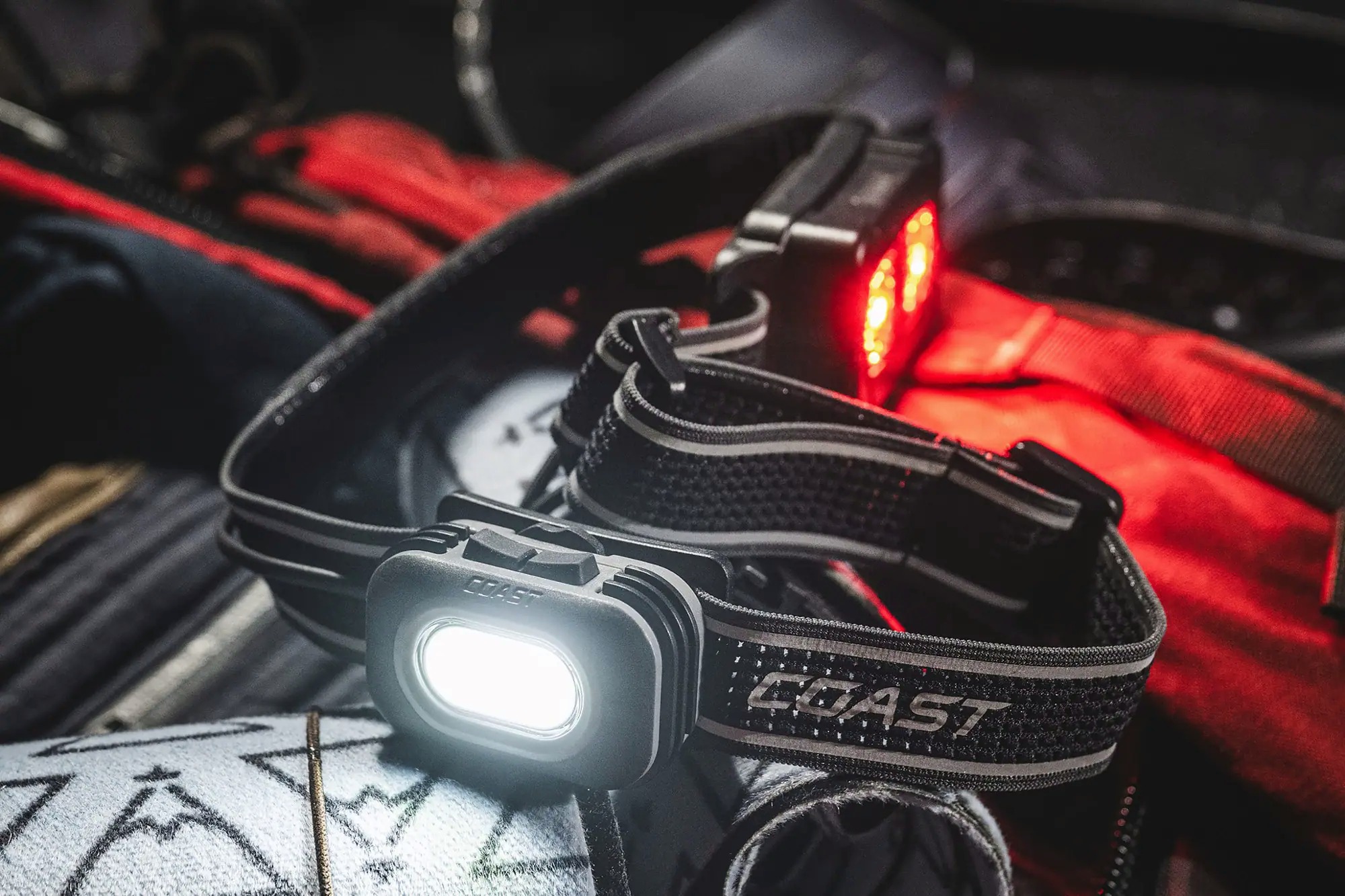 Coast RL10R Rechargeable Headlamp view 3
