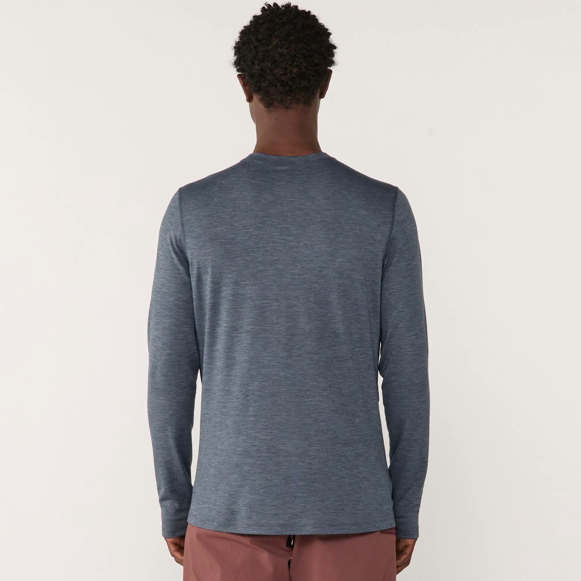 Midweight Long-Sleeve Base Layer Top - Men's view 3