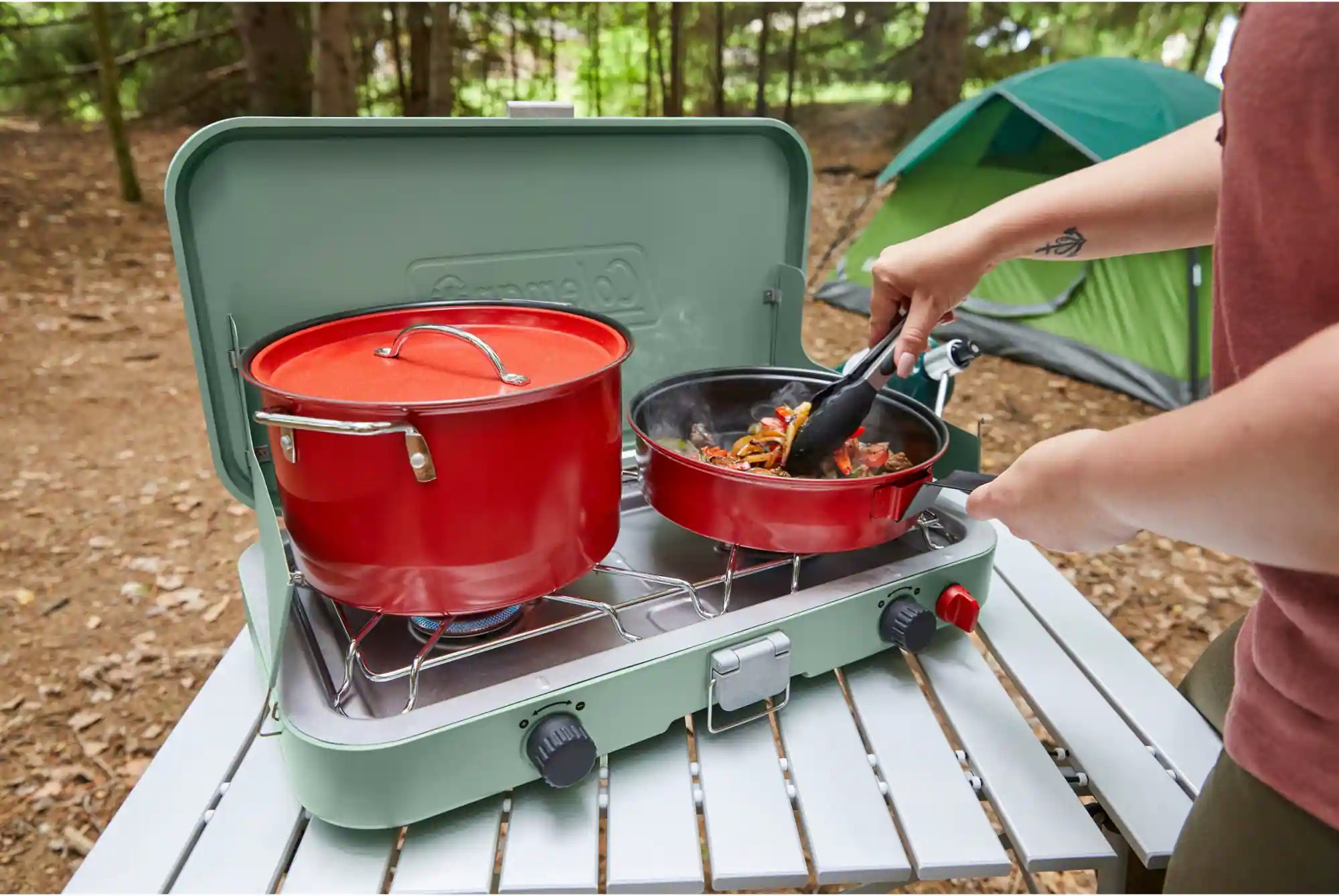 Coleman Cascade 222 2-Burner Camp Stove view 8