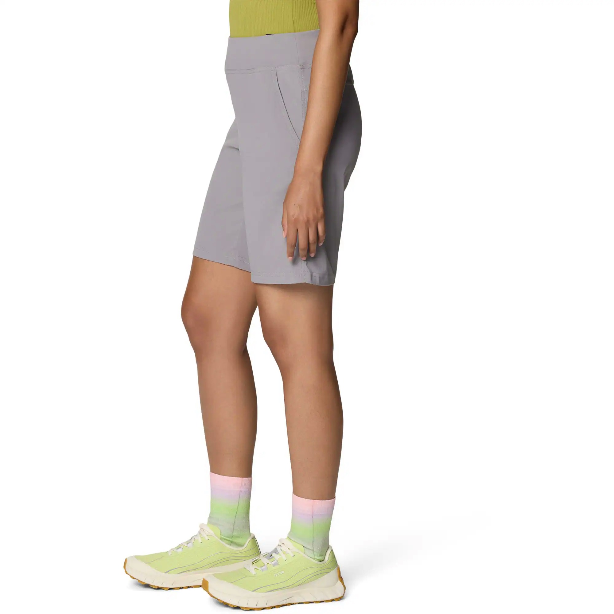 Mountain Hardwear Dynama Bermuda Shorts - Women's view 4