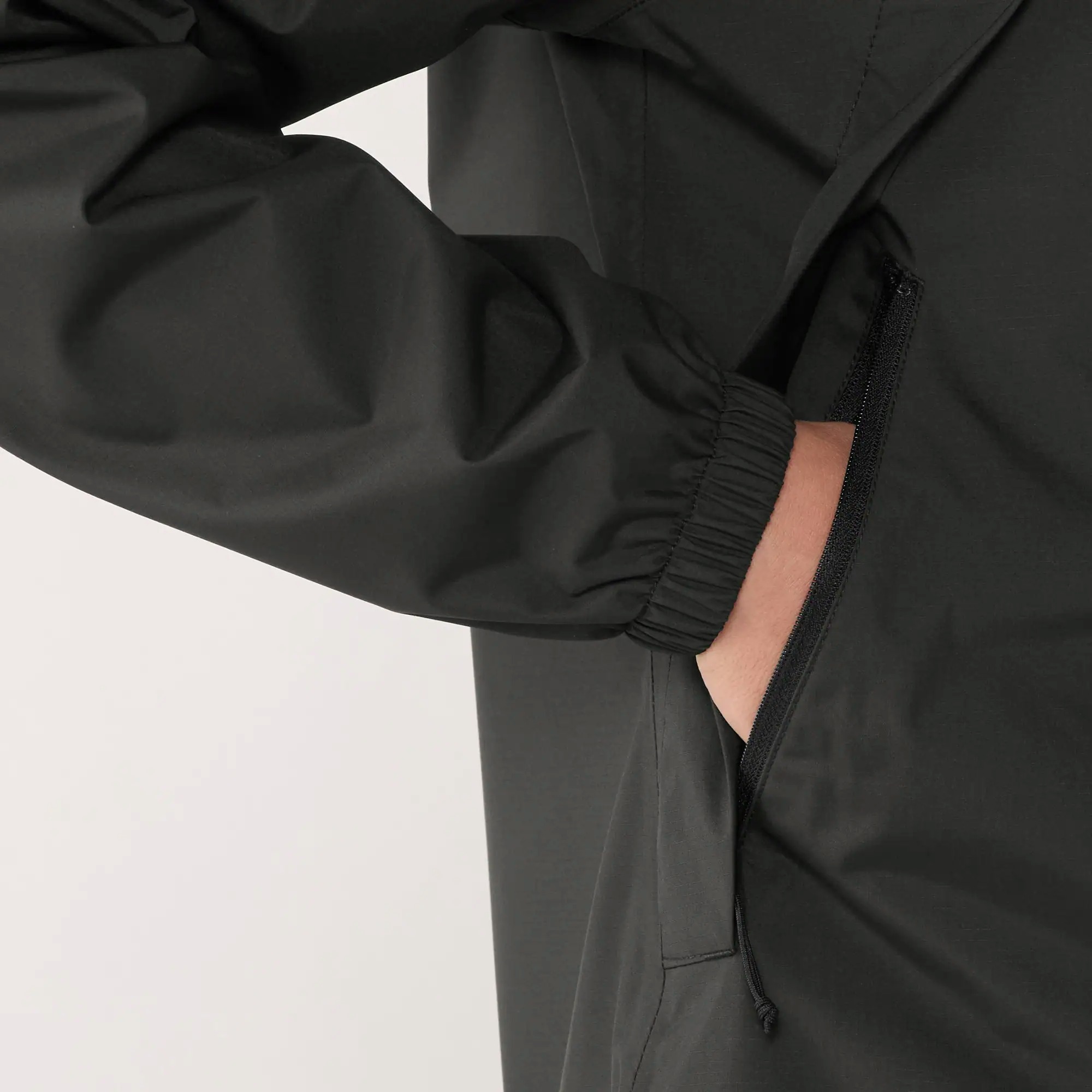 The North Face Antora Rain Parka - Women's view 2